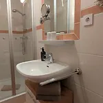 شقة Schade إسلوهي