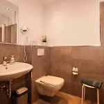 Schade إسلوهي