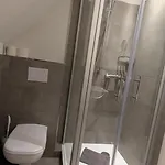 شقة Schade إسلوهي