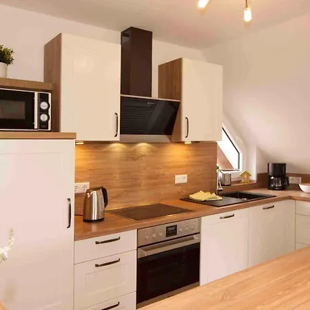 Schade Apartment